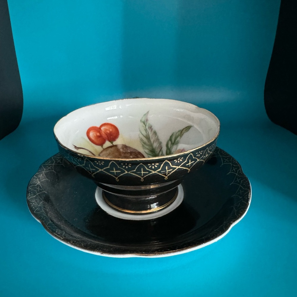 Collector Nippon Yoko Boeki China cup & saucer - Picture 4 of 10